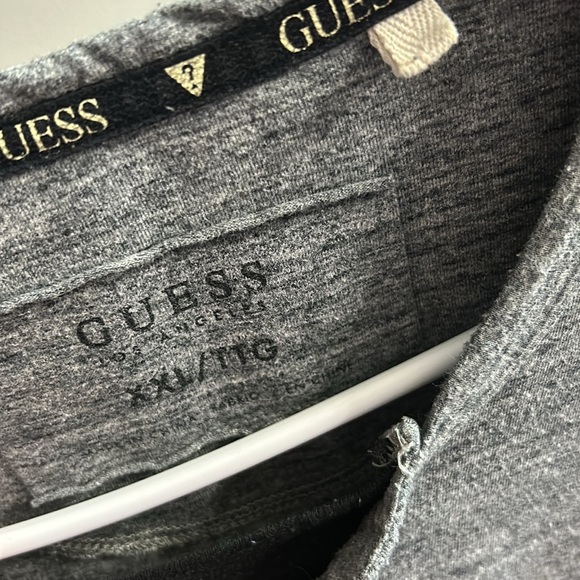Guess Jeans - Long Sleeve Gray T-Shirt - Size 2XL - Picture 4 of 10